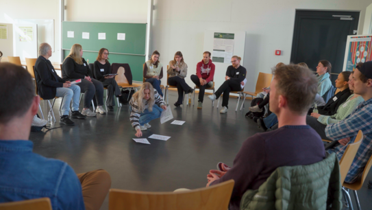 Stuhlkreis DigiNetzBNE-Tagung